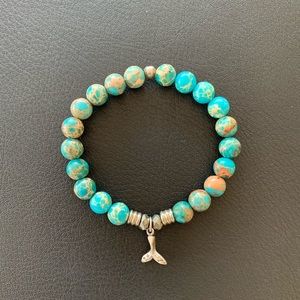 T. Jazelle whale’s tail